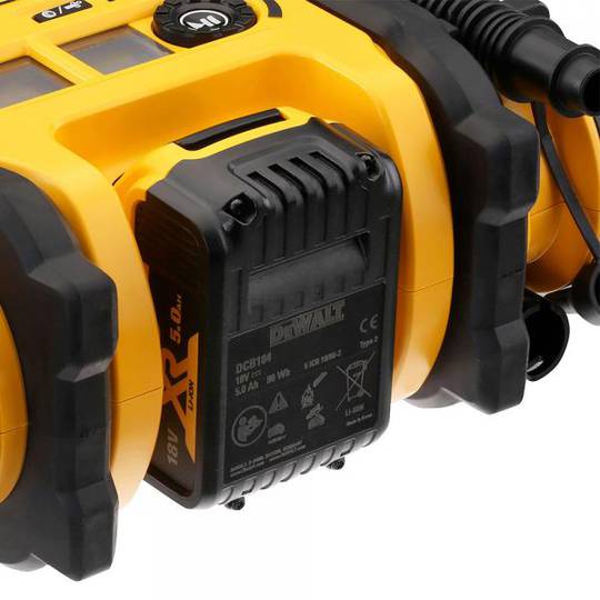 Компрессор воздушный аккумуляторный DeWALT DCC018N