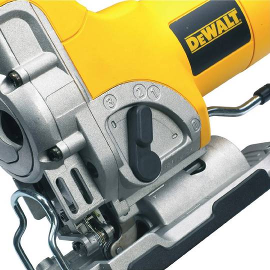 Сетевая лобзиковая пила в кейсе DeWALT DW331KT