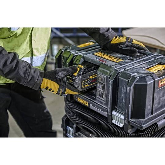Пилосос на дистанційному управлінні акумуляторний XR FLEXVOLT DeWALT DCV586MN