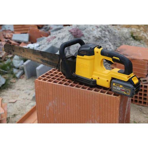 Пила ALLIGATOR аккумуляторная с аккумулятором XR FLEXVOLT DeWALT DCS398T2