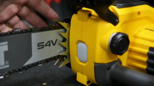 Пила цепная аккумуляторная бесщёточная DeWALT DCMCS574X1