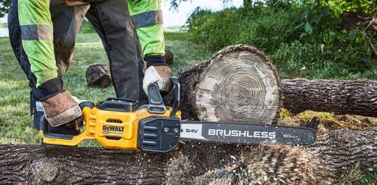 Пила цепная аккумуляторная бесщёточная DeWALT DCMCS575X1