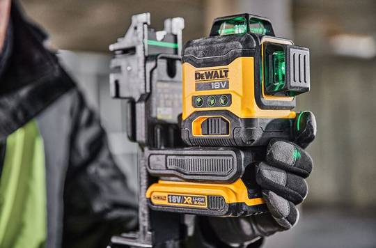 Уровень лазерный линейный DeWALT DCLE34031D1