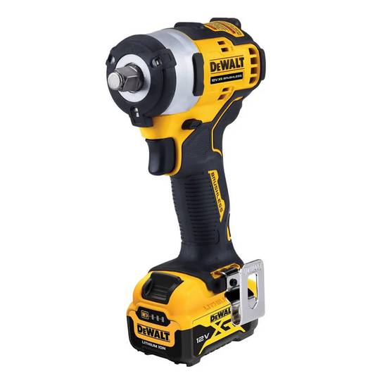 Гайковерт ударний акумуляторний безщітковий DeWALT DCF901P1