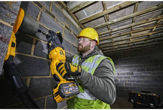 Мощная угловая дрель аккумуляторная XR FLEXVOLT DeWALT  DCD470N