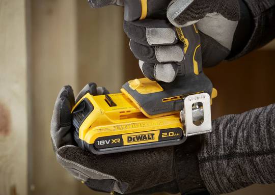 Дриль-шуруповерт акумуляторний безщітковий DeWALT DCD794D2T