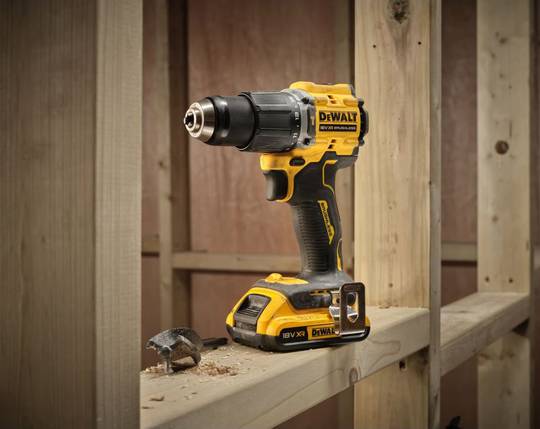 Дриль-шуруповерт акумуляторний безщітковий ударний DeWALT DCD799D2T
