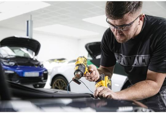 Пистолет горячего воздуха аккумуляторный DeWALT DCE530N