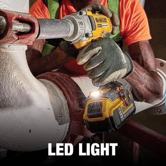 Безщітковий ударний гайкокрут акумуляторний в кейсі з 2-ма акумуляторами DeWALT DCF894HP2