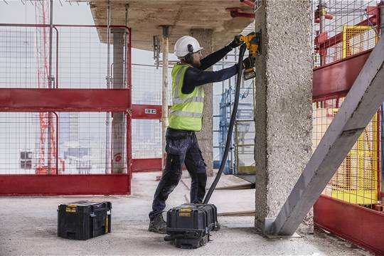 Акумуляторний штроборіз XR FLEXVOLT в кейсі DeWALT DCG200NT