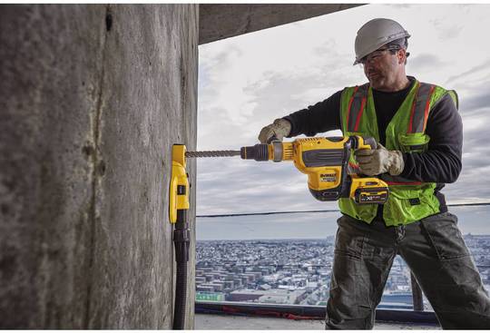 Двухрежимный перфоратор аккумуляторный SDS-MAX в кейсе DeWALT DCH614N