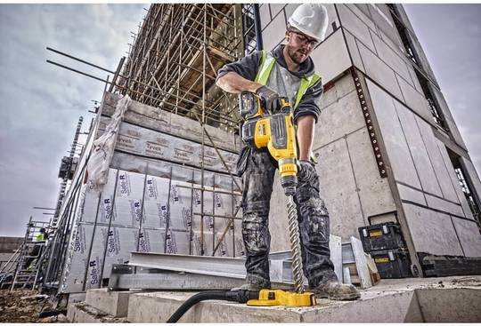 Двухрежимный перфоратор аккумуляторный SDS-MAX в кейсе с 2-мя аккумуляторами DeWALT DCH733X2