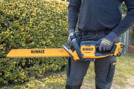 Кусторез аккумуляторный DeWALT DCMHT564P1