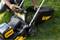 Газонокосилка аккумуляторная бесщёточная DeWALT DCMWP134KIT