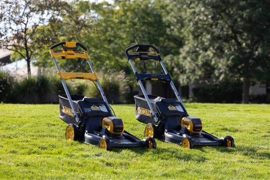 Газонокосарка акумуляторна самохідна безщіткова DeWALT DCMWSP156KIT