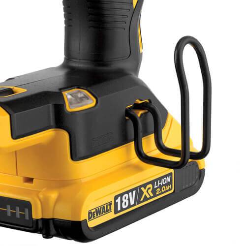 Финишный гвоздезабиватель аккумуляторный в кейсе DeWALT DCN680NT