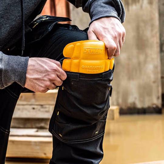 Вставки для наколінників DeWALT DWC15-001