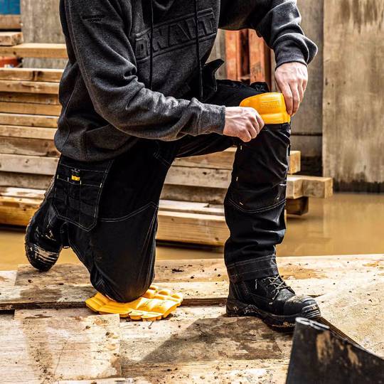 Вставки для наколінників DeWALT DWC15-001